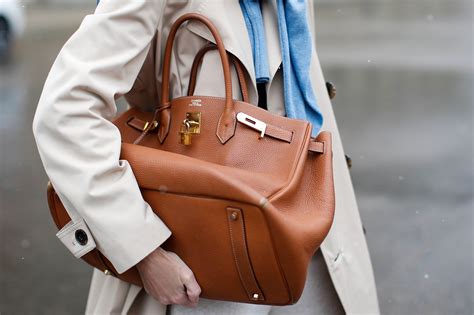 The Hermès Birkin: How to take care of it – Bagpad